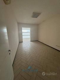 Immobile di 70 m² a Aversa