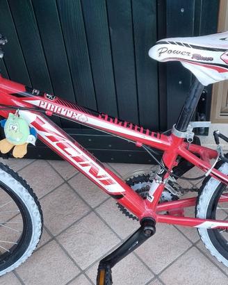 bicletta per bambino  e bambina
