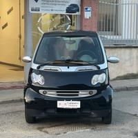 Smart ForTwo 700 coupé pure (45 kW)