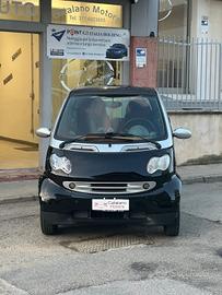 Smart ForTwo 700 coupé pure (45 kW)