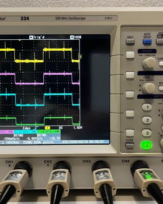 Oscilloscopio digitale LeCroy WAVEJet 324 4 canali