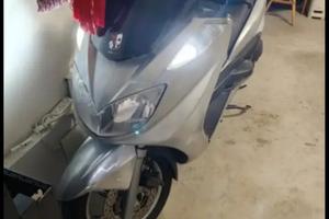 Scooter Yamaha MAJESTY 4 00