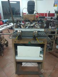 Pantografo per profilati in alluminio