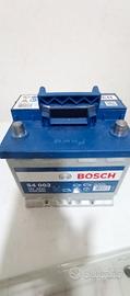 Batteria per auto Bosch 52 Ah