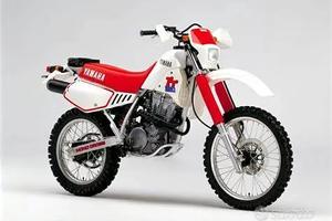 YAMAHA TT 350 RICAMBI