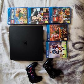 PlayStation 4 Slim 