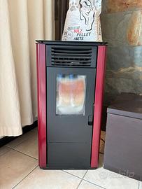 Stufa a pellet Wood 8 kW perfettamente funzionante