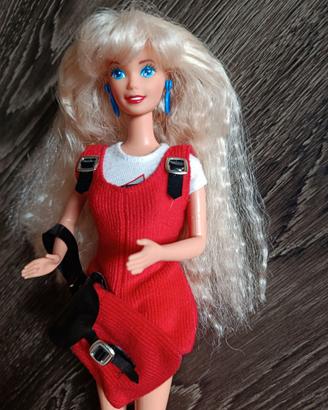 Barbie Benetton 1990 Mattel e abitofashion Avenue