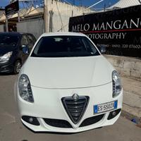 Alfa Romeo Giulietta 1.6 JTDm-2 105 CV Distinctive
