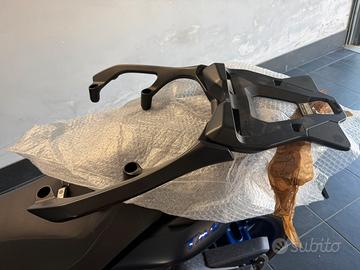 Bauletto Giwi completo TMAX 560