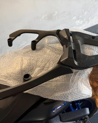 Bauletto Giwi completo TMAX 560