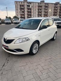 Lancia Ypsilon 1.2 69 CV 5 porte GPL Ecochic