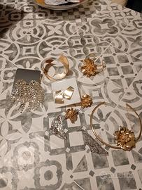 orecchini,collana ecc