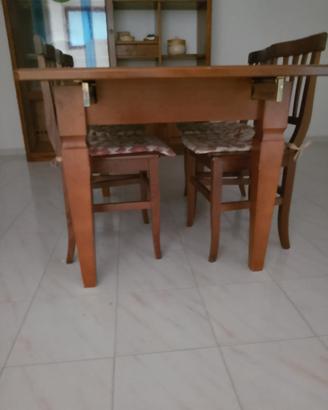 Tavolo e sedie
