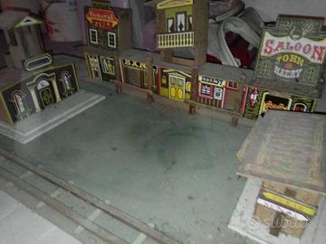 Western Saloon Antico