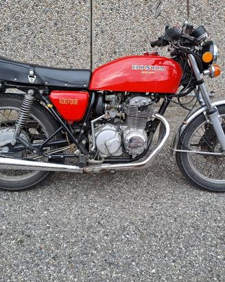 Honda cb four 400 super sport