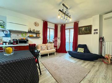 3 LOCALI A CARMAGNOLA