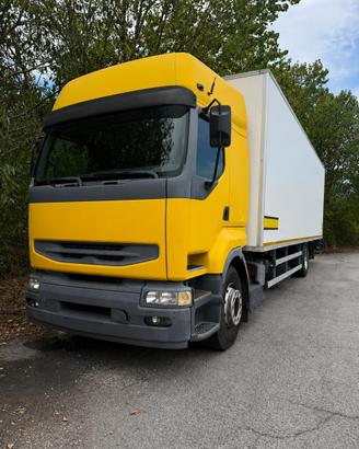 Renault Premium 400