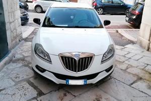 lancia delta 1.6 120cv