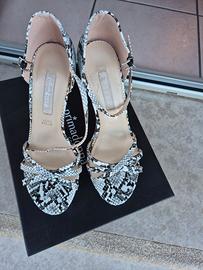 Sandali Primadonna nuovi n. 37 pitonati