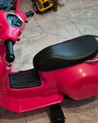 Vespa elettica