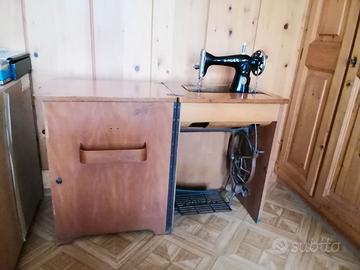SINGER FINE ANNI 60 CON MOBILETTO
