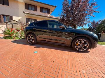 Alfa Romeo Stelvio Veloce