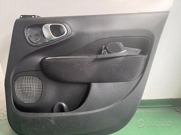 Pannello interno porta sinistra Fiat 500L (2018)