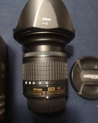 Nikon AF-P DX NIKKOR 10-20 mm f/4.5-5.6G obiettivo