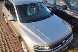  volswaghen Tiguan 2.0 TDI DSG BUSINESS EURO 6 ann