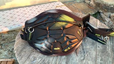 KITESURF. TRAPEZIO