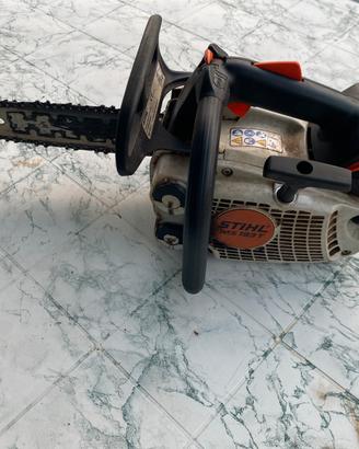 Motosega potatore stihl