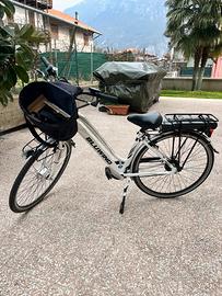 CITY E-BIKE