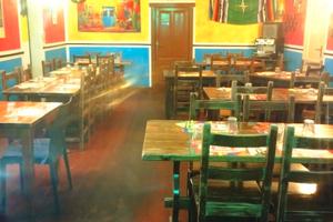 Ristorante con forno a legna