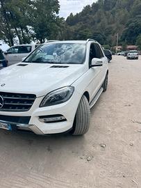 Ml 250 blutec 4 matic sport