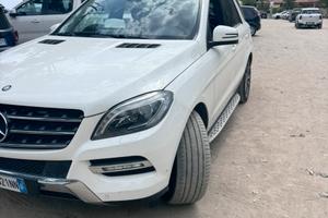 Ml 250 blutec 4 matic sport
