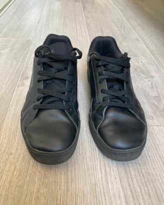 Scarpe reebok n. 43