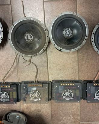 Serie 4 altoparlanti con amplificatore Soundstream