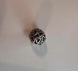 Charm/Ciondolo Pandora sfera con cuori