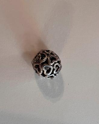 Charm/Ciondolo Pandora sfera con cuori