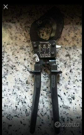 Pinza tranciacavi cremagliera Knipex