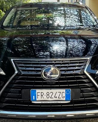 Lexus NX300h Luxury hybrid nera