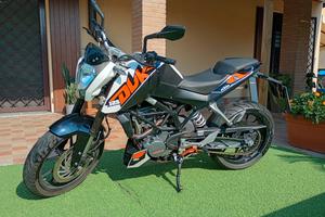ktm Duke 125 abs