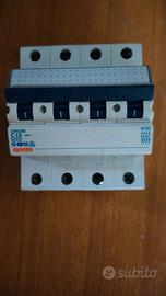 Gewiss magnetotermico 4 poli