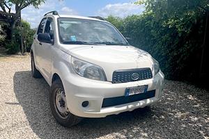 DAIHATSU Terios - 2010