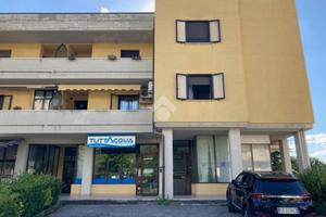 3 LOCALI A GUALDO TADINO