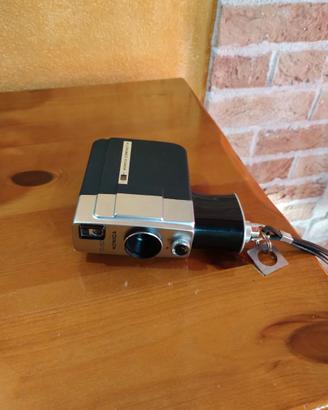 Cinepresa Konica Compact 8