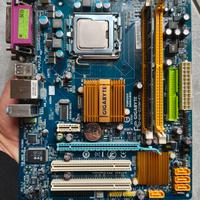 scheda madre  socket 775 + cpu E5300 + ram + hdd