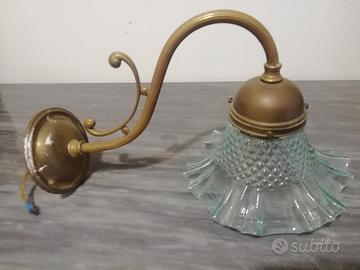 Applique liberty anni '50  in ottone brunito 