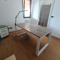 Scrivania da ufficio